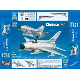 TRUMPETER 1:32 02216 CHINESE F-7II