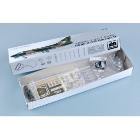 Trumpeter 1:32 USAF A-7D CorsairR II