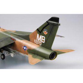 Trumpeter 1:32 USAF A-7D CorsairR II