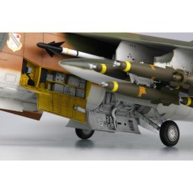Trumpeter 1:32 USAF A-7D CorsairR II