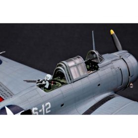 TRUMPETER 1:32 02244 SBD-3 "DAUNTLESS" MIDWAY (CLEAR EDITION)