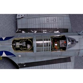 Trumpeter 1:32 02243 U.S. Navy SBD-5/A-24B Dauntless