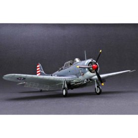 TRUMPETER 1:32 02242 U.S. NAVY SBD-3/4/A-24A "DAUNTLESS"
