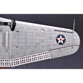 TRUMPETER 1:32 02242 U.S. NAVY SBD-3/4/A-24A "DAUNTLESS"
