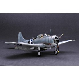 TRUMPETER 1:32 02241 U.S. NAVY SBD-1/2 "DAUNTLESS"