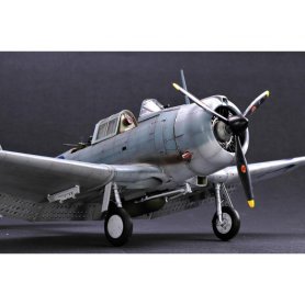 TRUMPETER 1:32 02241 U.S. NAVY SBD-1/2 "DAUNTLESS"