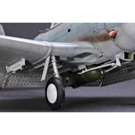 TRUMPETER 1:32 02241 U.S. NAVY SBD-1/2 "DAUNTLESS"