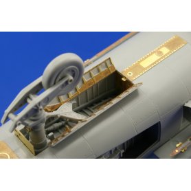 Eduard BIG 1:32 F-8E US Nvy dla Trumpeter