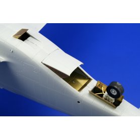 Eduard BIG 1:32 North American P-51D dla Trumpeter