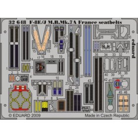 Eduard BIG 1:32 F-8E French Navy dla Trumpeter