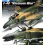 Academy 1:48 F-4C Phantom / VIETNAM WAR 
