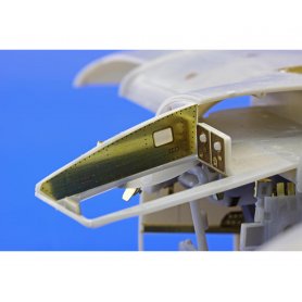 Eduard BIG 1:32 Heinkel He-111P dla Revell