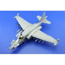 Eduard BIG 1:32 Sukhoi Su-25 dla Trumpeter
