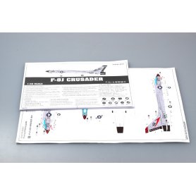 Trumpeter 1:32 F-8J Crusader