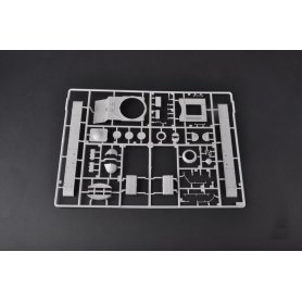 Trumpeter 1:35 KV-122