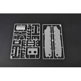 Trumpeter 1:35 KV-122