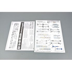 Trumpeter 1:32 US aircraft weapons Air to Air