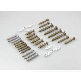 TRUMPETER 03307 SMART MISSILES