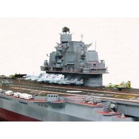 Trumpeter 1:350 USSR Admiral Kuznetsov