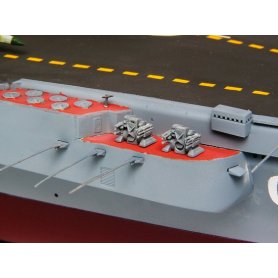 Trumpeter 1:350 USSR Admiral Kuznetsov
