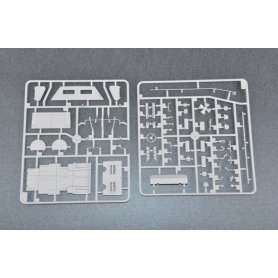 Trumpeter 1:35 BTR-60PA 