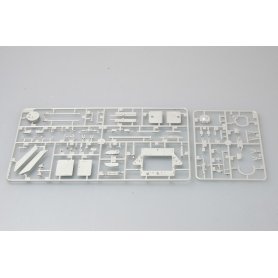 Trumpeter 1:35 LAV-R