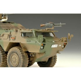 Trumpeter 1:35 JGSDF Type 82 Command Post