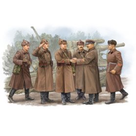 Trumpeter 1:35 Soviet artillery commander inspection