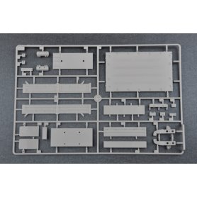 Trumpeter 1:35 M1082 LMVT