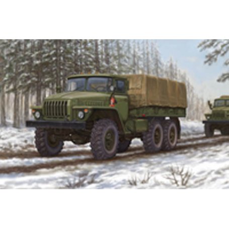 Trumpeter 1:35 URAL-4320