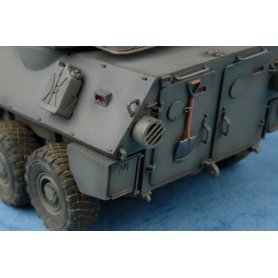 Trumpeter 1:35 Canadian Cougar 6x6 AVGP wersja poprawiona