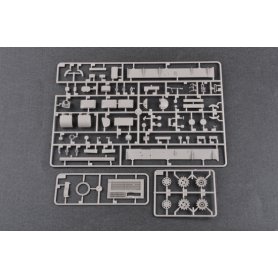 Trumpeter 1:35 T-62 model 1975 w/KMT