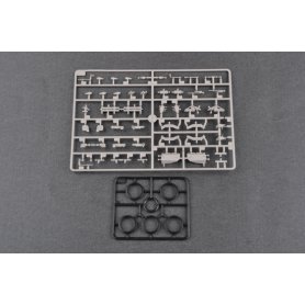 Trumpeter 1:35 T-62 model 1975 w/KMT