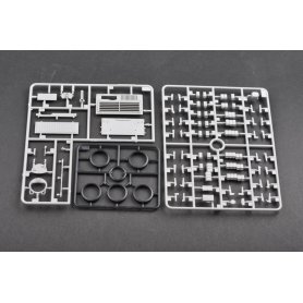 Trumpeter 1:35 T-62 model 1972 w/ERA