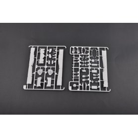 Trumpeter 1:35 T-64 B model 1975