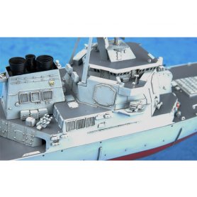 Trumpeter 1:350 USS Arleigh Burke DDG-51