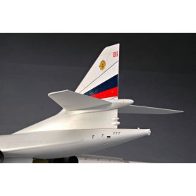 Trumpeter 1:72 Tupolev Tu-160 Blackjack