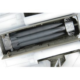 Trumpeter 1:72 Tupolev Tu-22M2 Backfire B