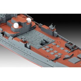 Revell 1:700 Petr Veliky