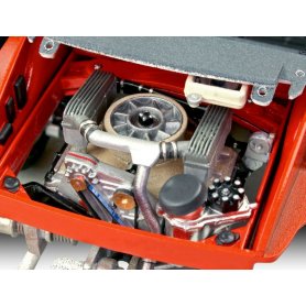 Revell 1:24 Porsche 934 RSR Jagermeister