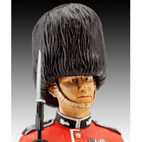 Revell 02800 1/16 Queen's Guard