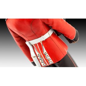 Revell 02800 1/16 Queen's Guard