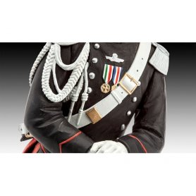 Revell 1:16 Carabiniere