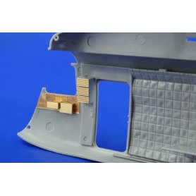 Eduard BIG 1:48 CH-53E dla Academy i MRC