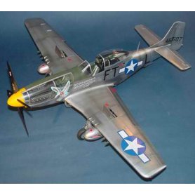 Trumpeter 02401 P-51D Mustang 1/24