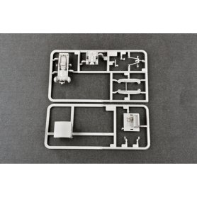 Trumpeter 1:72 ChTZ S-65 Tractor w/cab