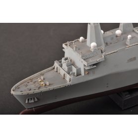 Hobby Boss 1:700 USS New York LPD21