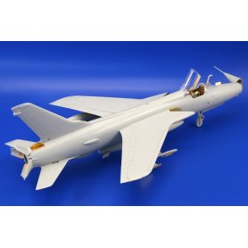 F-105G 1/48 HOBBY BOSS