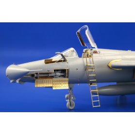 F-105G 1/48 HOBBY BOSS