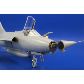 F-105G 1/48 HOBBY BOSS